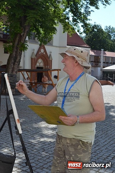 Zdjęcie w galerii na portalu naszraciborz.pl: Na zamku trwa plener artystyczny wiadomości z regionu