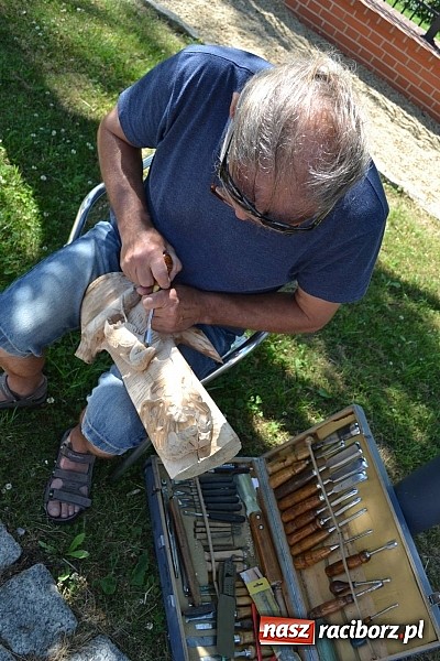 Zdjęcie w galerii na portalu naszraciborz.pl: Na zamku trwa plener artystyczny wiadomości z regionu