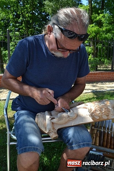 Zdjęcie w galerii na portalu naszraciborz.pl: Na zamku trwa plener artystyczny wiadomości z regionu