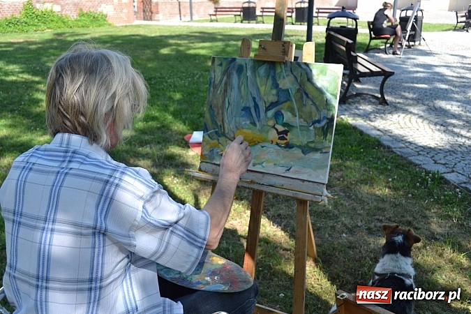 Zdjęcie w galerii na portalu naszraciborz.pl: Na zamku trwa plener artystyczny wiadomości z regionu
