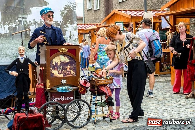 Zdjęcie w galerii na portalu naszraciborz.pl: W piątek na placu Dominikańskim rusza trzydniowy Jarmark św. Marcelego wiadomości z regionu