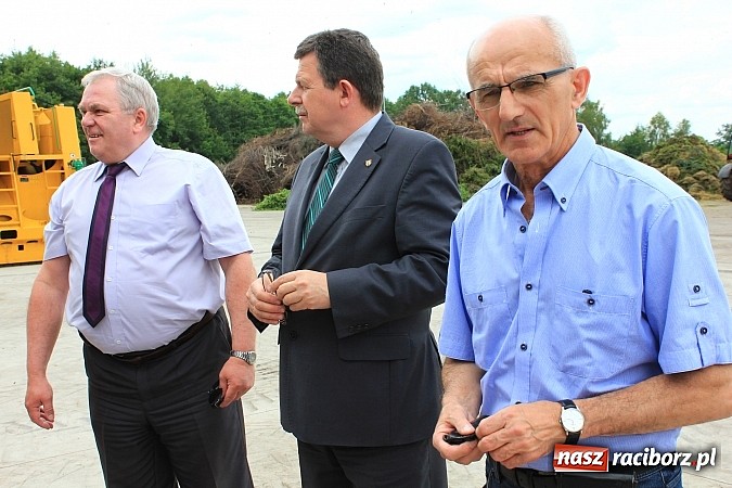 Zdjęcie w galerii na portalu naszraciborz.pl: Wesele na składowisku odpad&oacute;w? Czemu nie! wiadomości z regionu