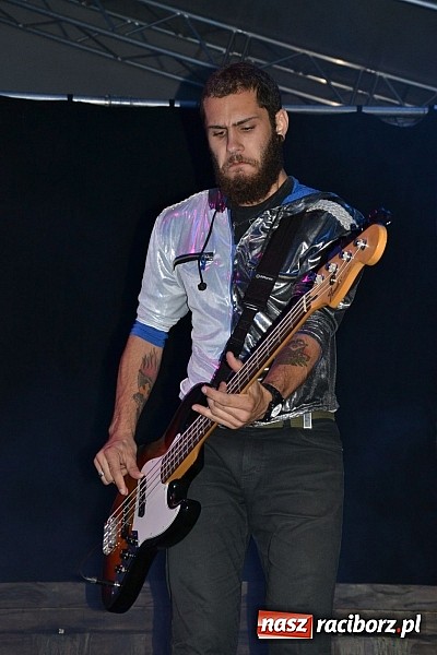 Zdjęcie w galerii na portalu naszraciborz.pl: Zamek przeszedł rockowy chrzest. Mocne nocne show No Longer Music wiadomości z regionu