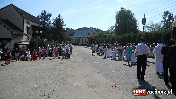 Zdjęcie w galerii na portalu naszraciborz.pl: Boże Ciało we wioskach powiatu raciborskiego wiadomości z regionu