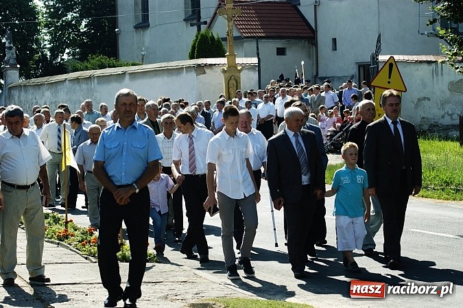 Zdjęcie w galerii na portalu naszraciborz.pl: Boże Ciało we wioskach powiatu raciborskiego wiadomości z regionu