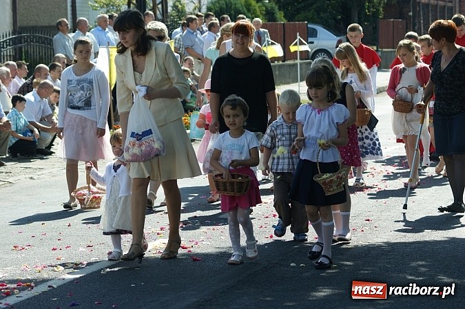 Zdjęcie w galerii na portalu naszraciborz.pl: Boże Ciało we wioskach powiatu raciborskiego wiadomości z regionu