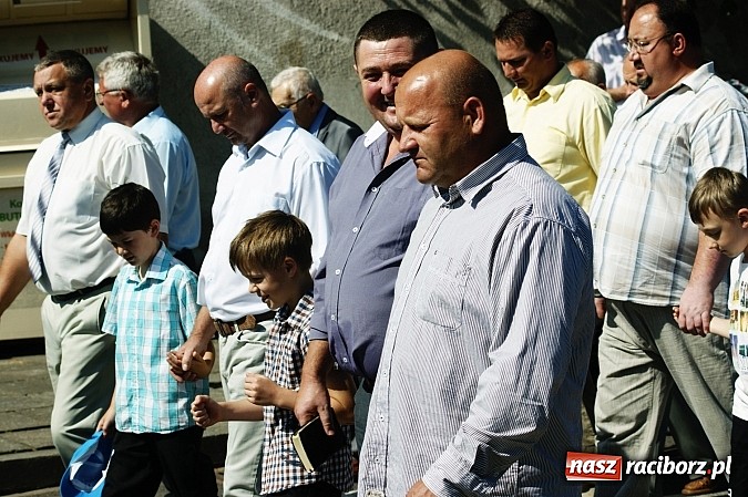 Zdjęcie w galerii na portalu naszraciborz.pl: Boże Ciało we wioskach powiatu raciborskiego wiadomości z regionu