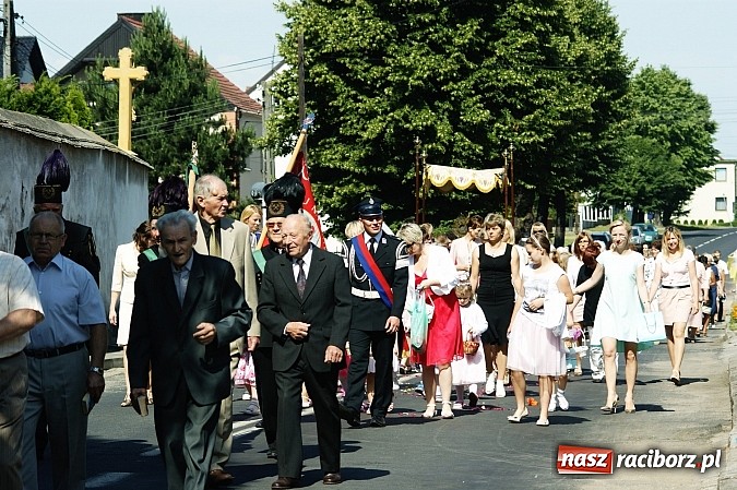 Zdjęcie w galerii na portalu naszraciborz.pl: Boże Ciało we wioskach powiatu raciborskiego wiadomości z regionu
