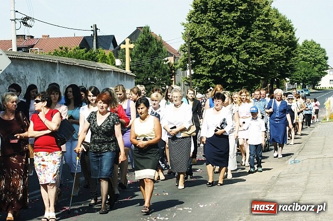 Zdjęcie w galerii na portalu naszraciborz.pl: Boże Ciało we wioskach powiatu raciborskiego wiadomości z regionu