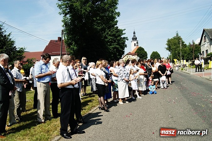 Zdjęcie w galerii na portalu naszraciborz.pl: Boże Ciało we wioskach powiatu raciborskiego wiadomości z regionu