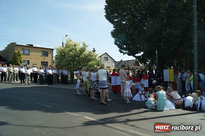 Zdjęcie w galerii na portalu naszraciborz.pl: Boże Ciało we wioskach powiatu raciborskiego wiadomości z regionu