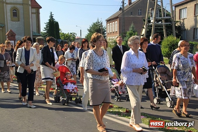 Zdjęcie w galerii na portalu naszraciborz.pl: Boże Ciało we wioskach powiatu raciborskiego wiadomości z regionu