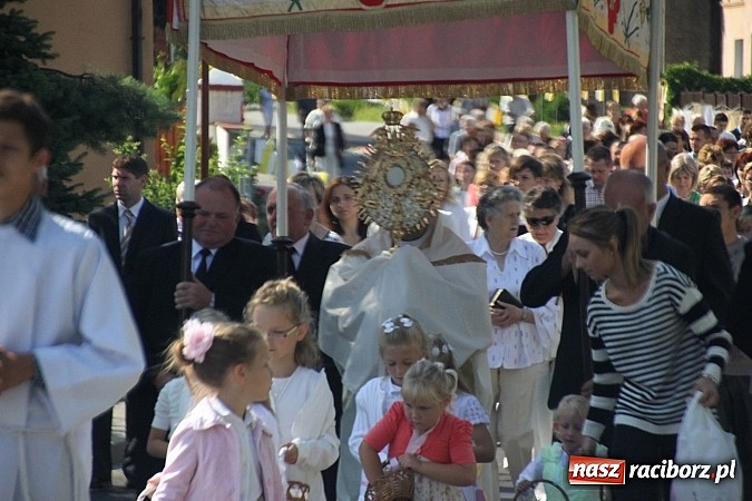 Zdjęcie w galerii na portalu naszraciborz.pl: Boże Ciało we wioskach powiatu raciborskiego wiadomości z regionu