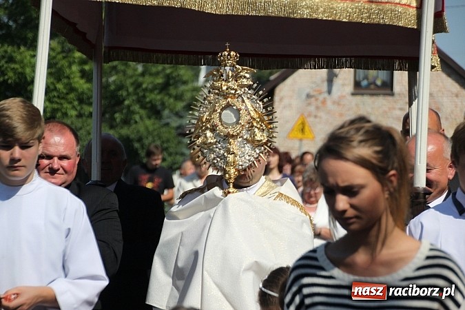 Zdjęcie w galerii na portalu naszraciborz.pl: Boże Ciało we wioskach powiatu raciborskiego wiadomości z regionu