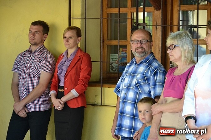 Zdjęcie w galerii na portalu naszraciborz.pl: Zabierzcie Jezusa ze sobą do domu! Procesja Bożego Ciała w Rudach  wiadomości z regionu