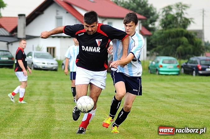 Zdjęcie w galerii na portalu naszraciborz.pl: B klasa: Trzy punkty zostały w Bieńkowicach wiadomości z regionu