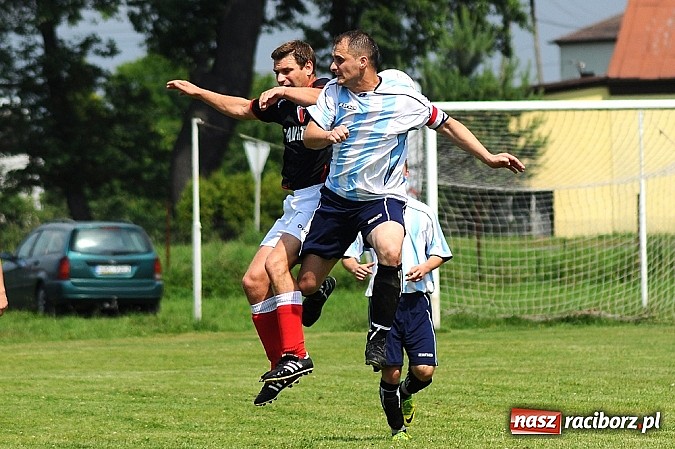 Zdjęcie w galerii na portalu naszraciborz.pl: B klasa: Trzy punkty zostały w Bieńkowicach wiadomości z regionu