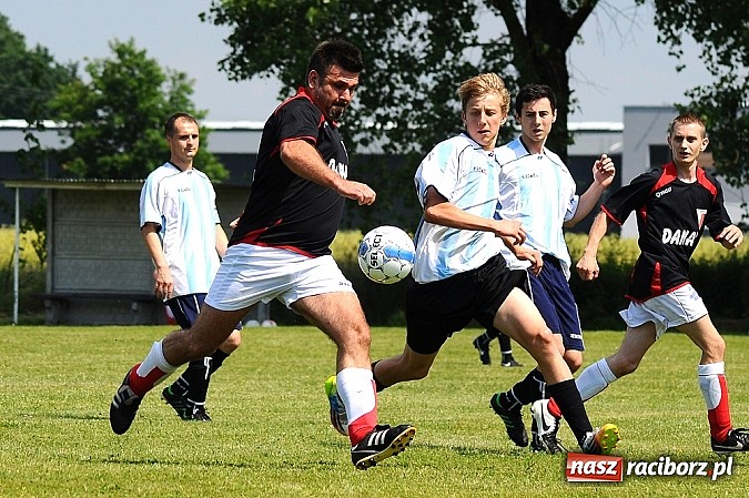 Zdjęcie w galerii na portalu naszraciborz.pl: B klasa: Trzy punkty zostały w Bieńkowicach wiadomości z regionu