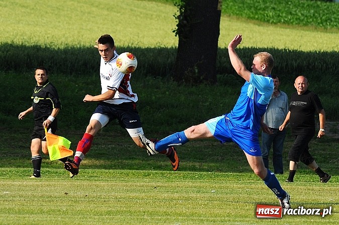 Zdjęcie w galerii na portalu naszraciborz.pl: LKS Cyprzanów pokonał Gamów wiadomości z regionu