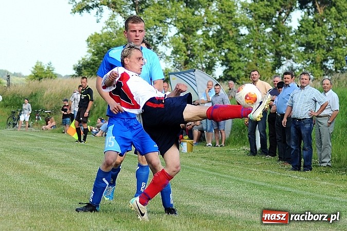 Zdjęcie w galerii na portalu naszraciborz.pl: LKS Cyprzanów pokonał Gamów wiadomości z regionu