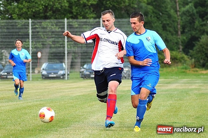 Zdjęcie w galerii na portalu naszraciborz.pl: LKS Cyprzanów pokonał Gamów wiadomości z regionu
