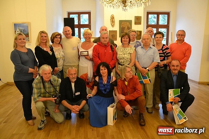 Zdjęcie w galerii na portalu naszraciborz.pl: Wernisaż podsumował plener artystyczny na zamku  wiadomości z regionu