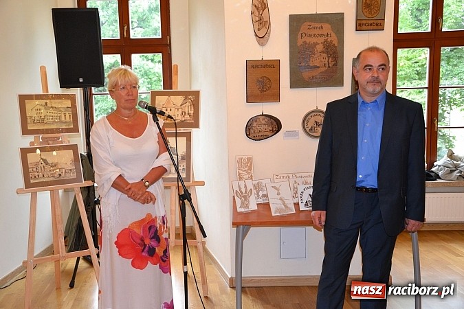 Zdjęcie w galerii na portalu naszraciborz.pl: Wernisaż podsumował plener artystyczny na zamku  wiadomości z regionu