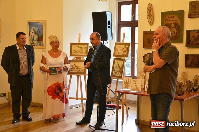 Zdjęcie w galerii na portalu naszraciborz.pl: Wernisaż podsumował plener artystyczny na zamku  wiadomości z regionu