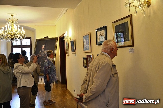 Zdjęcie w galerii na portalu naszraciborz.pl: Wernisaż podsumował plener artystyczny na zamku  wiadomości z regionu