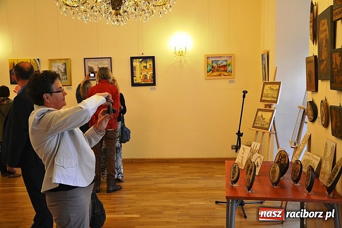 Zdjęcie w galerii na portalu naszraciborz.pl: Wernisaż podsumował plener artystyczny na zamku  wiadomości z regionu