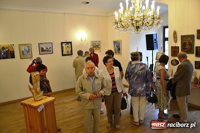 Zdjęcie w galerii na portalu naszraciborz.pl: Wernisaż podsumował plener artystyczny na zamku  wiadomości z regionu