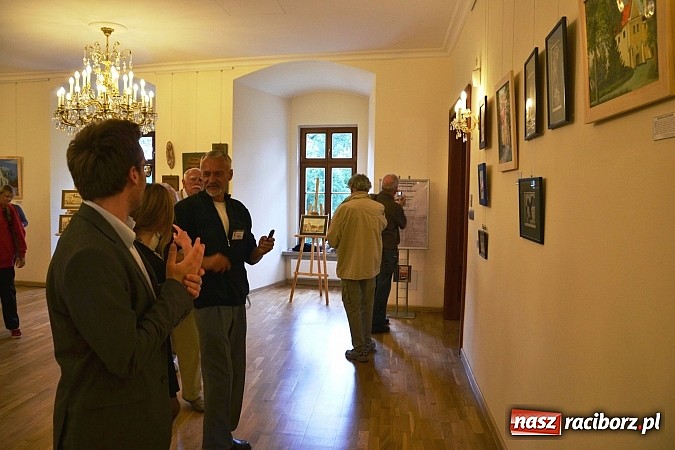 Zdjęcie w galerii na portalu naszraciborz.pl: Wernisaż podsumował plener artystyczny na zamku  wiadomości z regionu