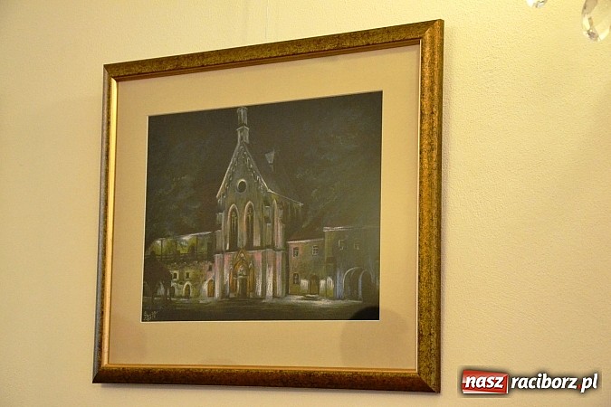 Zdjęcie w galerii na portalu naszraciborz.pl: Wernisaż podsumował plener artystyczny na zamku  wiadomości z regionu