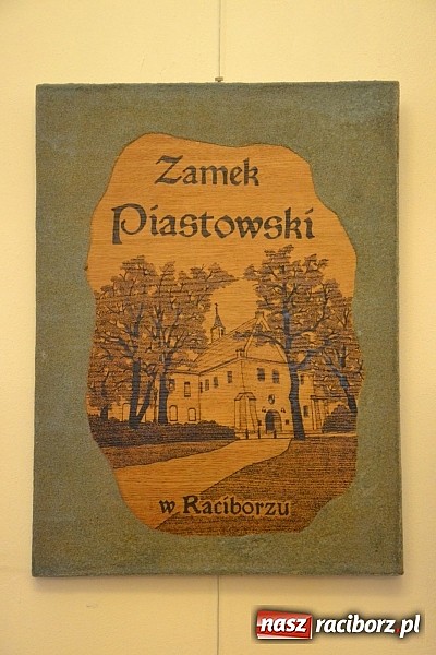Zdjęcie w galerii na portalu naszraciborz.pl: Wernisaż podsumował plener artystyczny na zamku  wiadomości z regionu