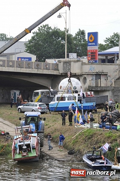 Zdjęcie w galerii na portalu naszraciborz.pl: Rekordowe bajkowe jubileuszowe Pływadło wiadomości z regionu