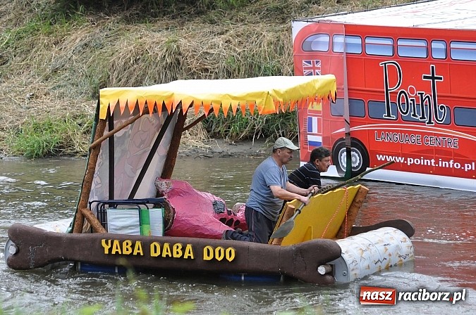 Zdjęcie w galerii na portalu naszraciborz.pl: Rekordowe bajkowe jubileuszowe Pływadło wiadomości z regionu