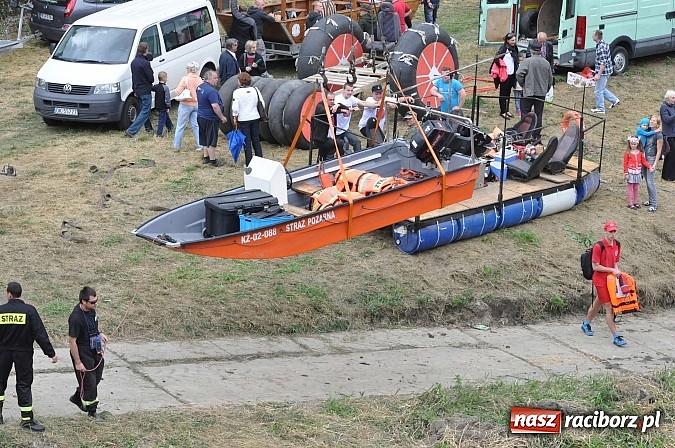 Zdjęcie w galerii na portalu naszraciborz.pl: Rekordowe bajkowe jubileuszowe Pływadło wiadomości z regionu
