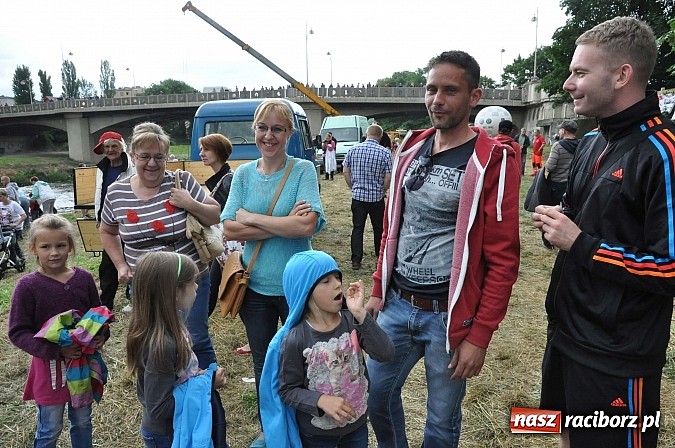 Zdjęcie w galerii na portalu naszraciborz.pl: Rekordowe bajkowe jubileuszowe Pływadło wiadomości z regionu