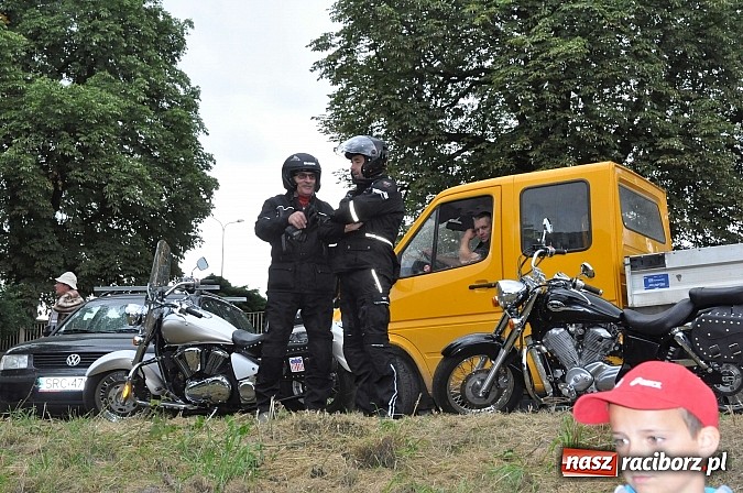 Zdjęcie w galerii na portalu naszraciborz.pl: Rekordowe bajkowe jubileuszowe Pływadło wiadomości z regionu
