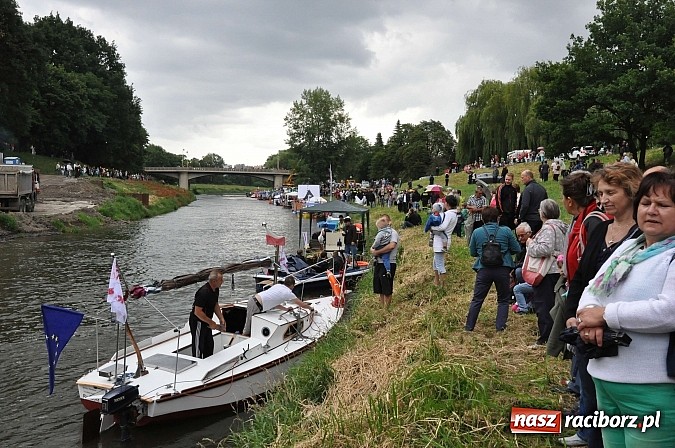 Zdjęcie w galerii na portalu naszraciborz.pl: Rekordowe bajkowe jubileuszowe Pływadło wiadomości z regionu