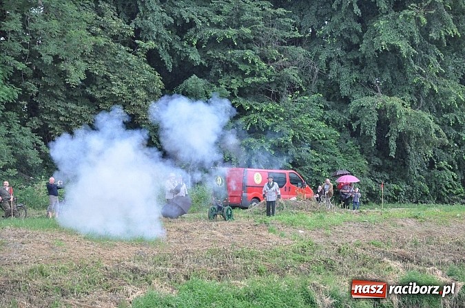 Zdjęcie w galerii na portalu naszraciborz.pl: Rekordowe bajkowe jubileuszowe Pływadło wiadomości z regionu