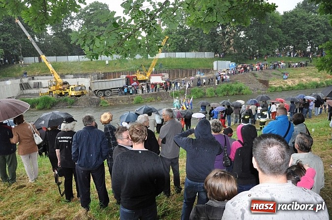 Zdjęcie w galerii na portalu naszraciborz.pl: Rekordowe bajkowe jubileuszowe Pływadło wiadomości z regionu