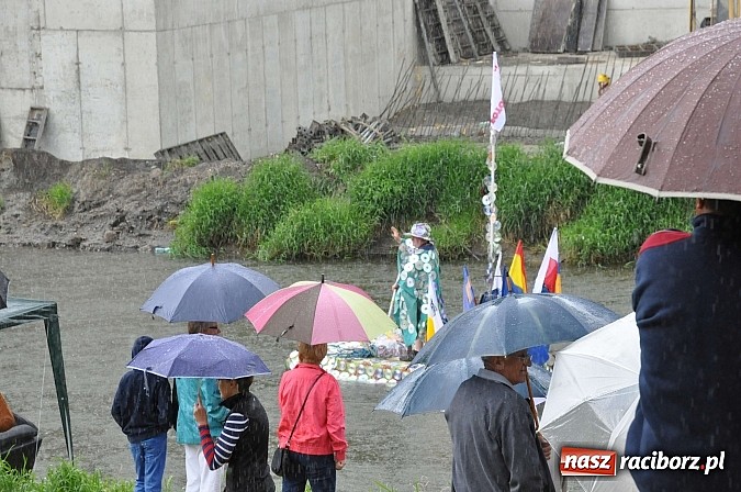 Zdjęcie w galerii na portalu naszraciborz.pl: Rekordowe bajkowe jubileuszowe Pływadło wiadomości z regionu