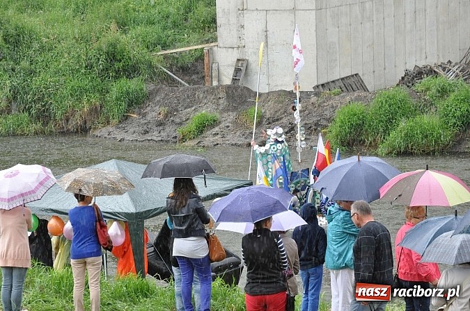 Zdjęcie w galerii na portalu naszraciborz.pl: Rekordowe bajkowe jubileuszowe Pływadło wiadomości z regionu