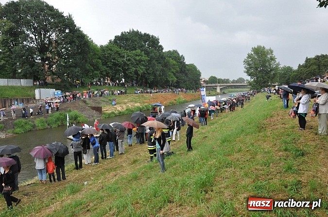 Zdjęcie w galerii na portalu naszraciborz.pl: Rekordowe bajkowe jubileuszowe Pływadło wiadomości z regionu