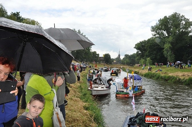 Zdjęcie w galerii na portalu naszraciborz.pl: Rekordowe bajkowe jubileuszowe Pływadło wiadomości z regionu
