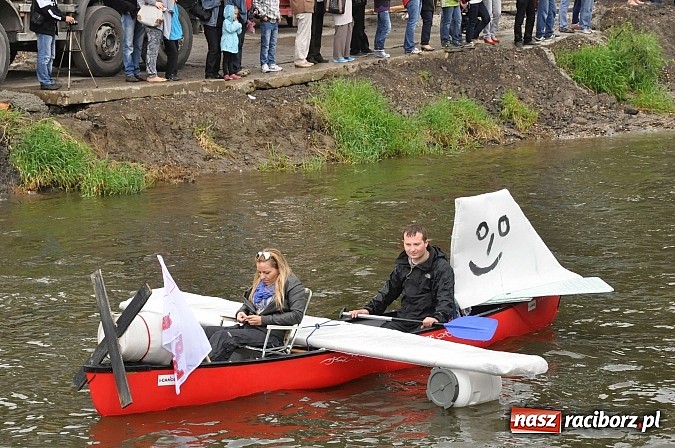 Zdjęcie w galerii na portalu naszraciborz.pl: Rekordowe bajkowe jubileuszowe Pływadło wiadomości z regionu