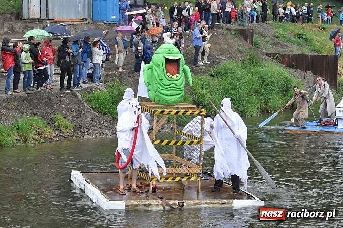 Zdjęcie w galerii na portalu naszraciborz.pl: Rekordowe bajkowe jubileuszowe Pływadło wiadomości z regionu