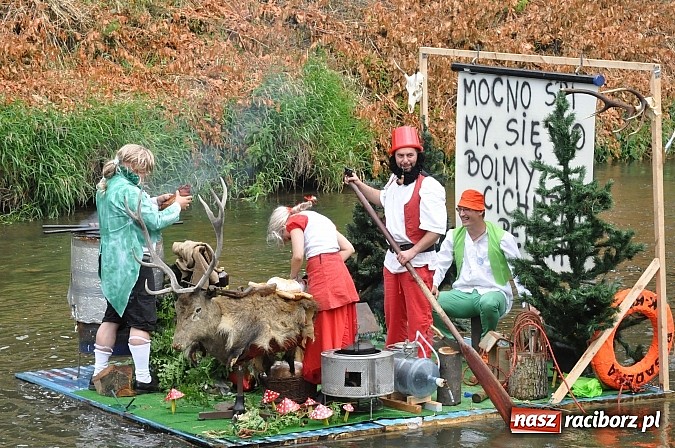 Zdjęcie w galerii na portalu naszraciborz.pl: Rekordowe bajkowe jubileuszowe Pływadło wiadomości z regionu