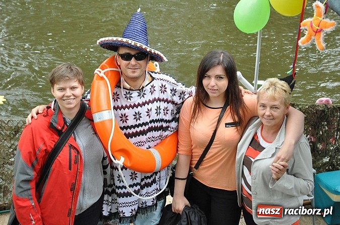 Zdjęcie w galerii na portalu naszraciborz.pl: Odrą spływamy, bajki opowiadamy wiadomości z regionu